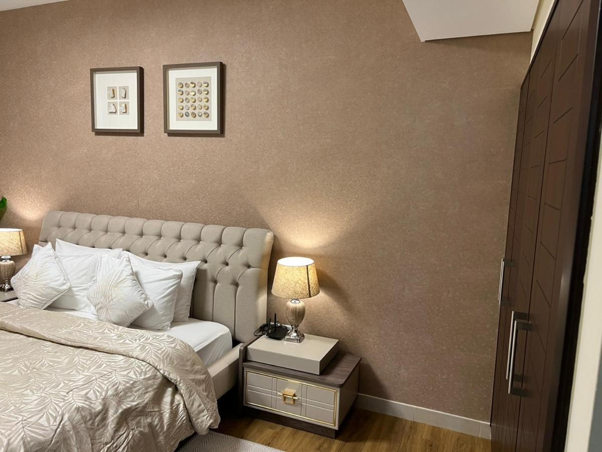 Luxury 2Br- Burj Khalifa View In Blvd Central -1402 Dubai Bagian luar foto